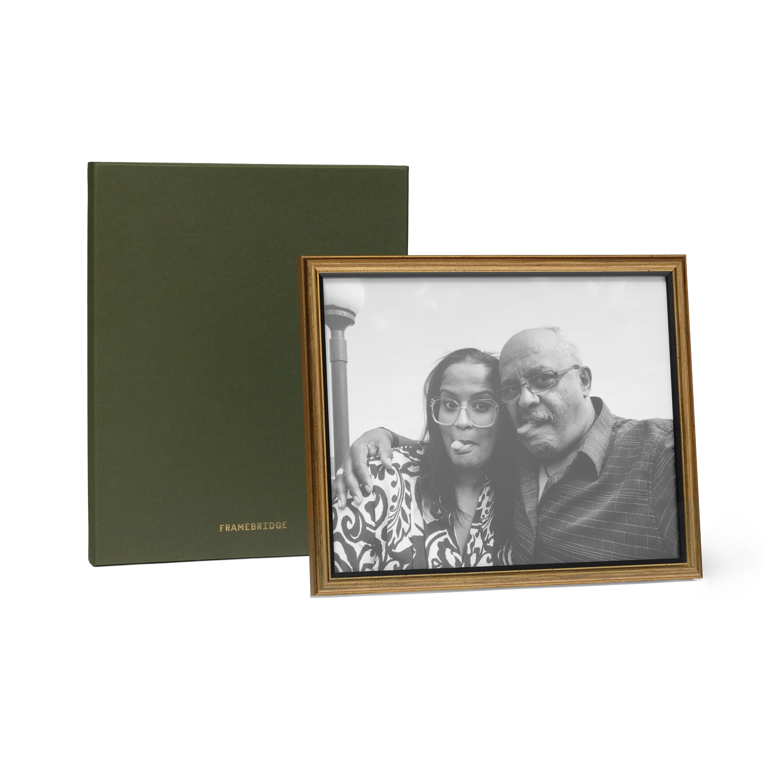 Black and Gold Frame: 8x10 - Image 4