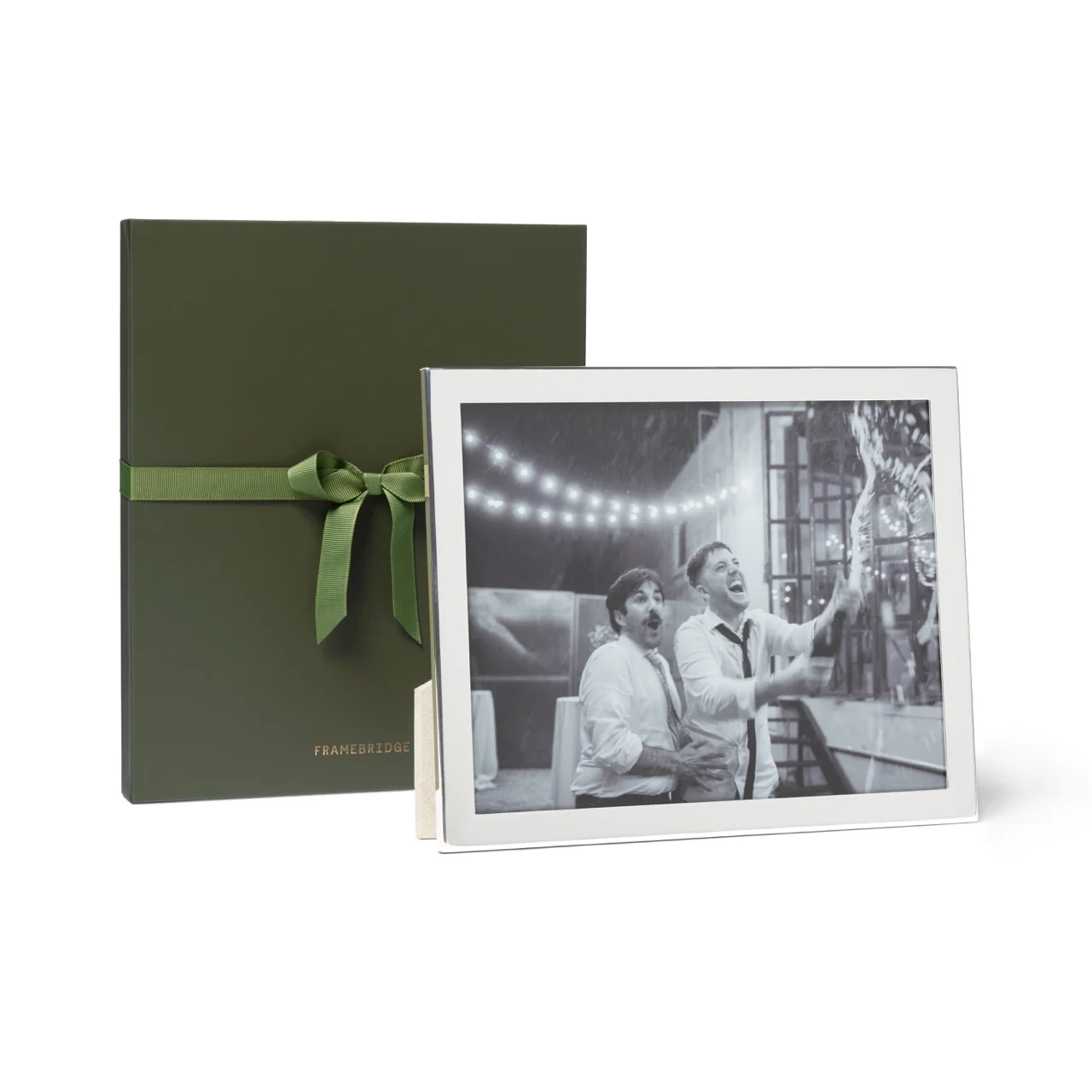 Fine Metal Frame Silver Plated: 9x11 - Image 4
