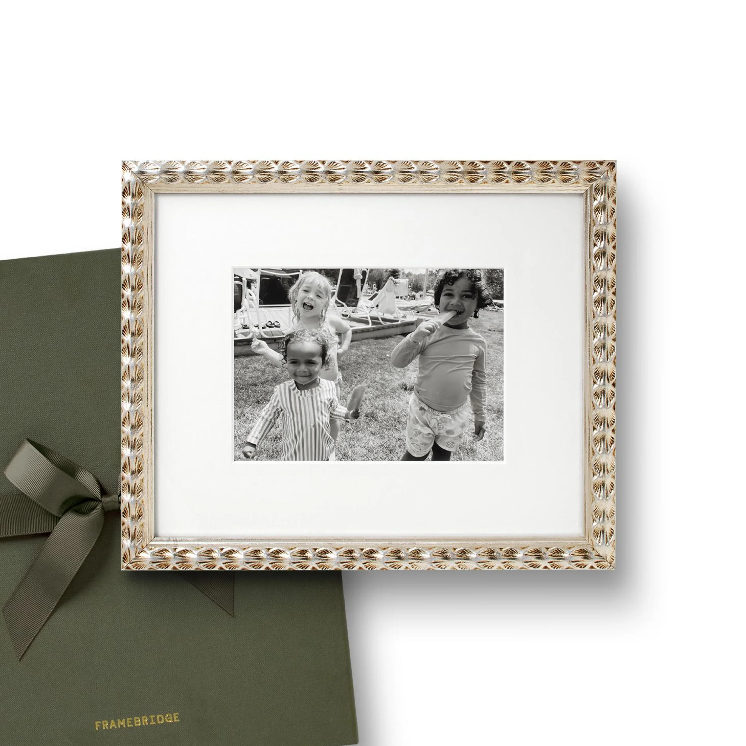 The Perfect Gift: 10x12 - Image 4