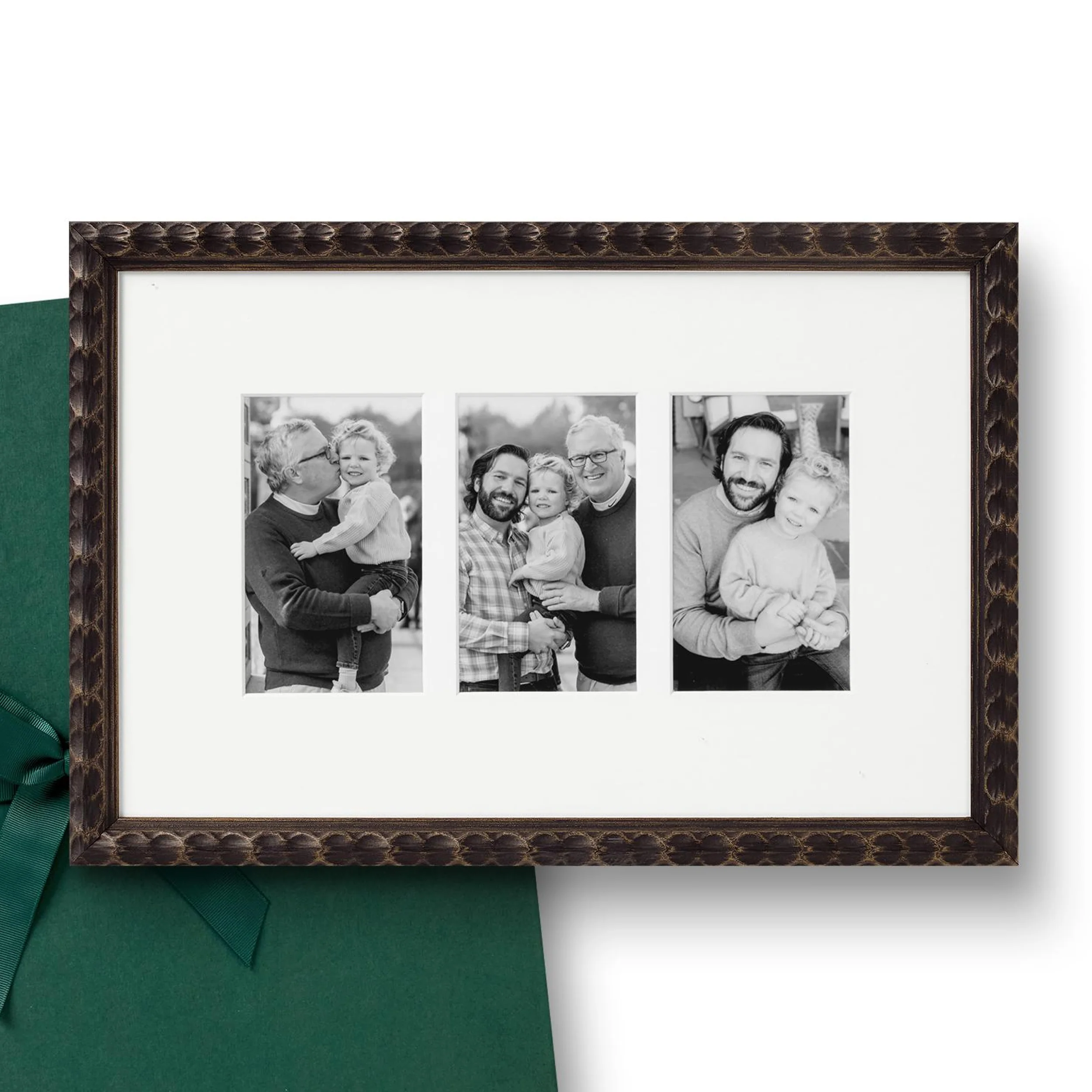 The Three Generation - Image 4